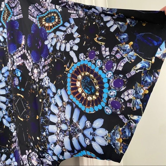 Jewel print dolman sleeve dress - Picture 3 of 4